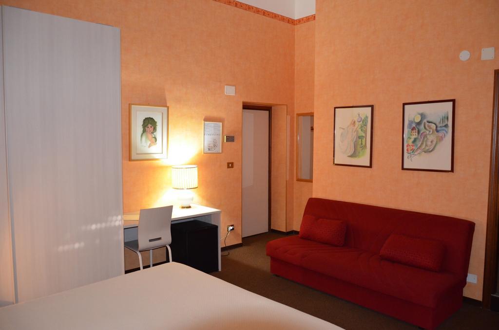Hotel Corona 테르몰리 외부 사진