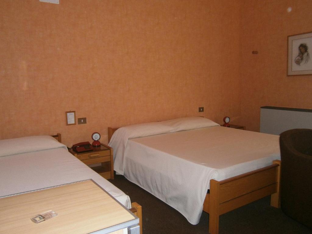 Hotel Corona 테르몰리 객실 사진
