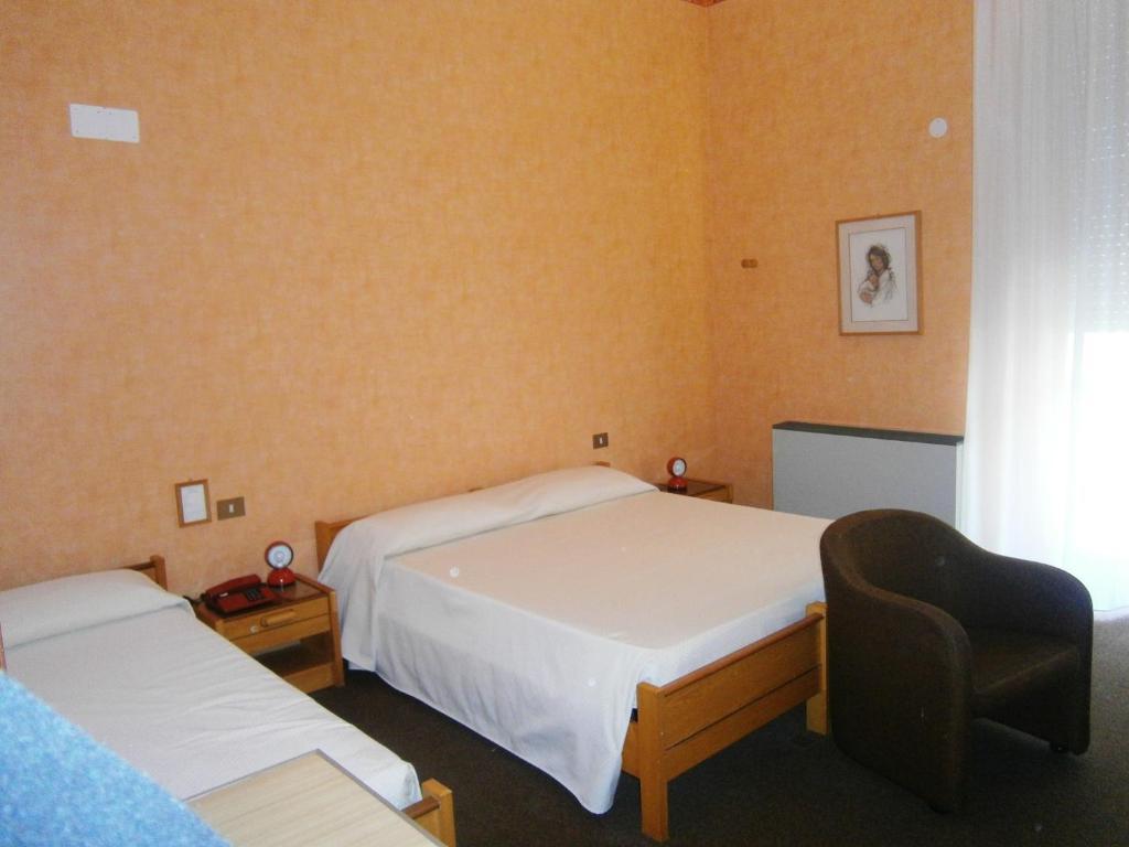 Hotel Corona 테르몰리 객실 사진